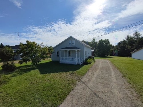 Front of Structure - 32 Rue Principale, Moffet, QC - Outdoor With Deck Patio Veranda