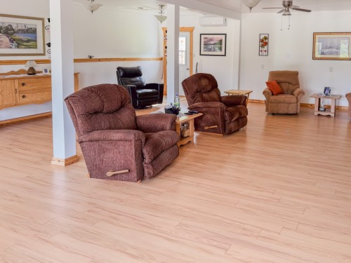 Salle familiale - 382 Ch. Du Lac-Long, Blue Sea, QC - Indoor Photo Showing Living Room