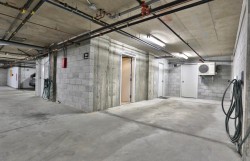 Garage - 