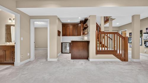 523 Metcalfe Avenue, Kelowna, BC - Indoor Photo Showing Other Room