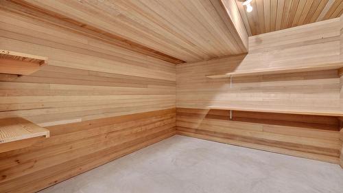 523 Metcalfe Avenue, Kelowna, BC - Indoor Photo Showing Other Room