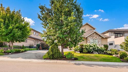 523 Metcalfe Avenue, Kelowna, BC - Outdoor