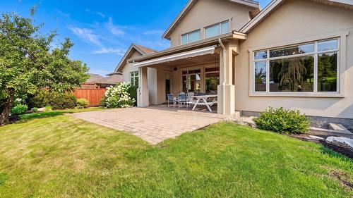 523 Metcalfe Avenue, Kelowna, BC - Outdoor With Deck Patio Veranda