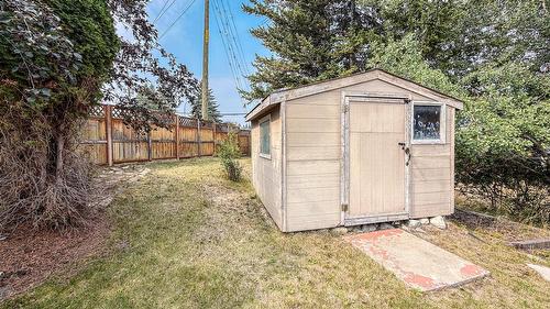 1021 15Th Avenue, Cranbrook, BC - Outdoor