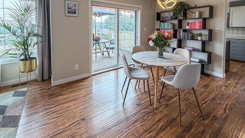 1021 15Th Avenue, Cranbrook, BC - Indoor Photo Showing Dining Room