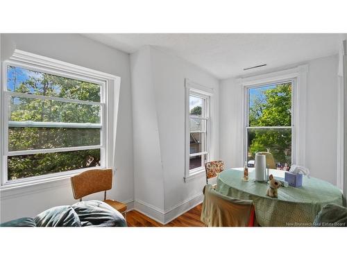 42 Railway, Moncton, NB - Indoor