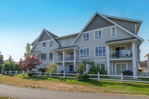 #38-700 Lancaster Way, Comox, BC 