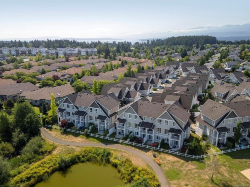 #38-700 Lancaster Way, Comox, BC 