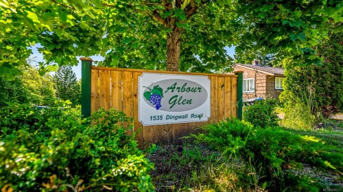 #18-1535 Dingwall Rd, Courtenay, BC - Outdoor