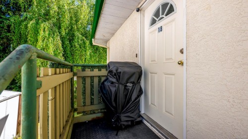 #18-1535 Dingwall Rd, Courtenay, BC - Outdoor With Exterior