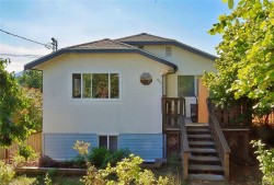 641 Stirling Ave Nanaimo, BC V9R 4C8