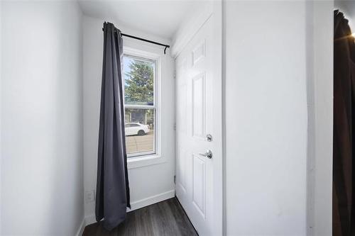 604 Union Ave, Winnipeg, MB - Indoor Photo Showing Other Room