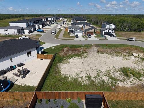 1012 Vaughan Ave, Selkirk, MB 