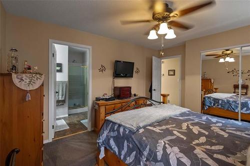 159 Trudell Bay, Winnipeg, MB - Indoor Photo Showing Bedroom