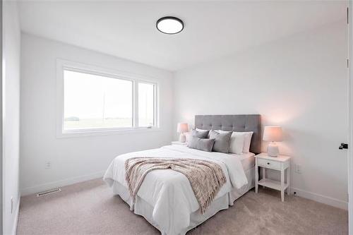 416 Dodds Rd, Headingley, MB - Indoor Photo Showing Bedroom