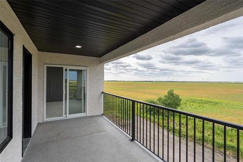 416 Dodds Rd, Headingley, MB - Outdoor With Exterior