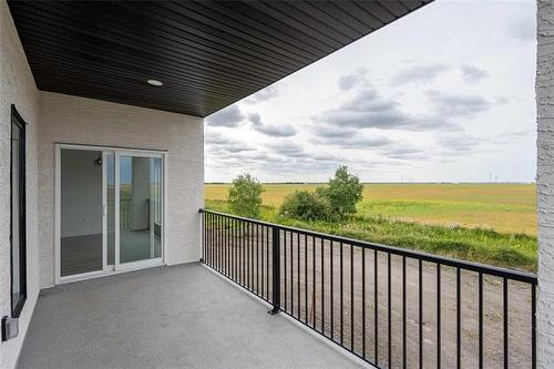 416 Dodds Rd, Headingley, MB - Outdoor With Exterior