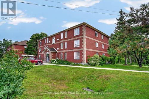 202C - 661 CEDAR LANE  Bracebridge (Macaulay), ON P1L 1N9