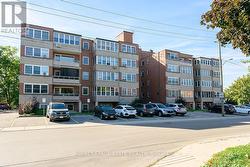 107 - 9 GRANT BOULEVARD  Hamilton, ON L9H 4L5