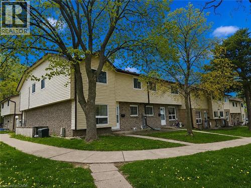 451 ALBERT Street Unit# 6 , Waterloo, Ontario N2L 5A7 3