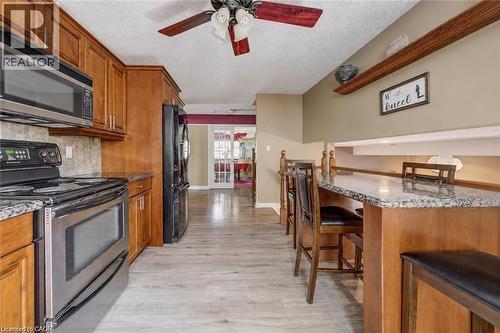 Kitchen - 599 Coldstream Drive, Waterloo, ON - Indoor Photo Showing Kitchen