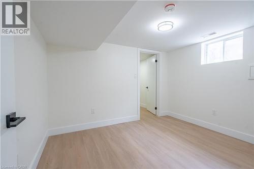 23 Tyrone Drive, Hamilton, ON - Indoor Photo Showing Other Room