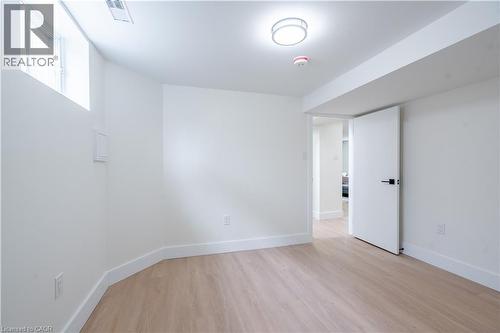 23 Tyrone Drive, Hamilton, ON - Indoor Photo Showing Other Room