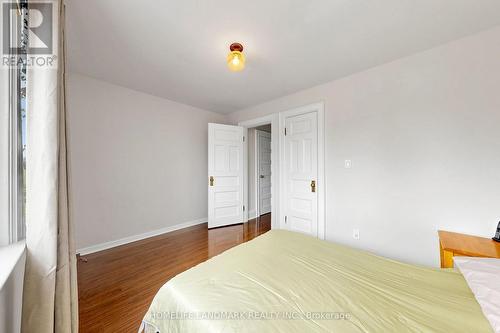 484 Glenholme Avenue, Toronto, ON - Indoor Photo Showing Bedroom