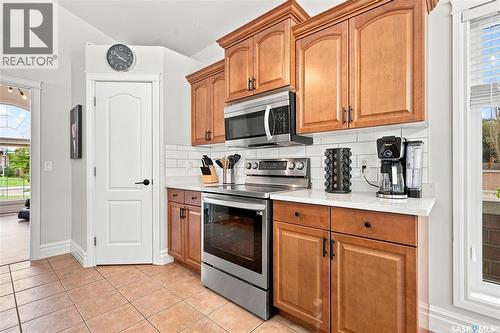 102 Brookdale Crescent, Saskatoon, SK - Indoor Photo Showing Kitchen