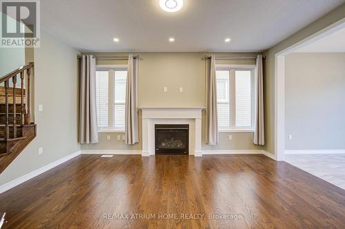 396 Thomas Phillips Drive, Aurora, ON - Indoor Photo Showing Living Room With Fireplace
