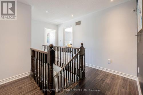 2 Nectarlane Avenue, Caledon, ON - Indoor Photo Showing Other Room