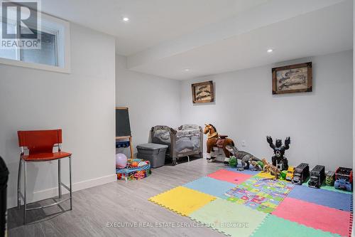 2 Nectarlane Avenue, Caledon, ON - Indoor