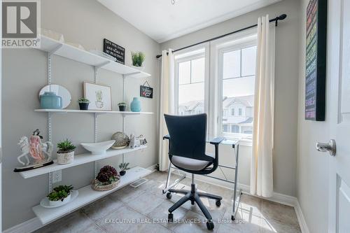 2 Nectarlane Avenue, Caledon, ON - Indoor Photo Showing Office
