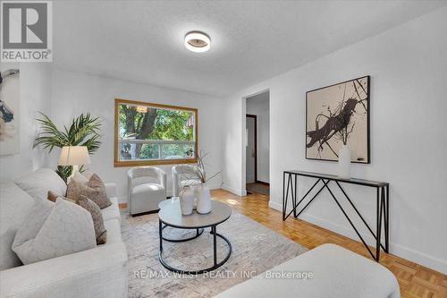 73 Seventeenth Street, Toronto, ON - Indoor