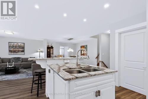 659 Cherrywood Drive, Burlington, ON - Indoor Photo Showing Kitchen With Double Sink