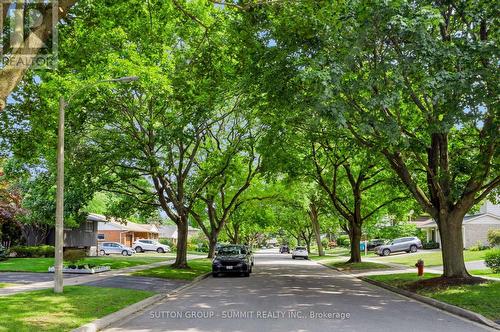 659 Cherrywood Drive, Burlington, ON - Outdoor