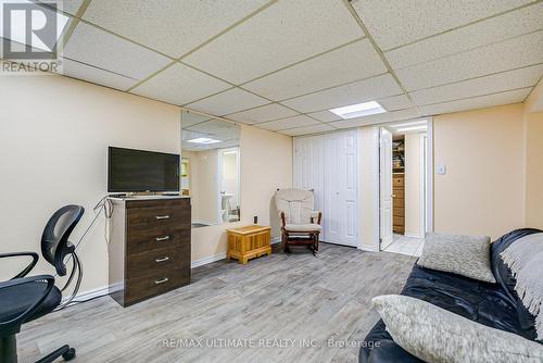 632 Trethewey Drive, Toronto, ON - Indoor