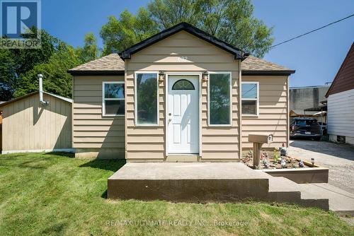 632 Trethewey Drive, Toronto, ON - Outdoor