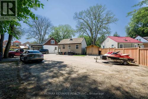 632 Trethewey Drive, Toronto, ON - Outdoor