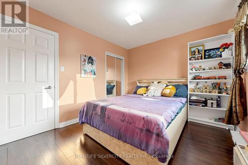 3126 Redbank Crescent, Mississauga, ON - Indoor Photo Showing Bedroom