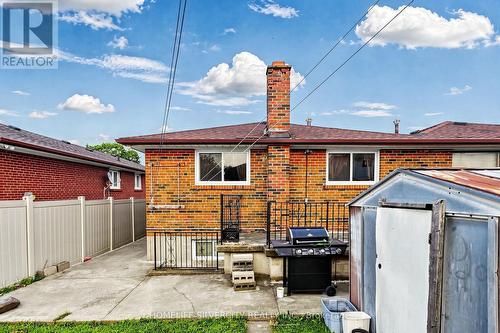 3126 Redbank Crescent, Mississauga, ON - Outdoor