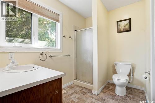 130 Mulcaster Crescent, Saskatoon, SK - Indoor Photo Showing Bathroom
