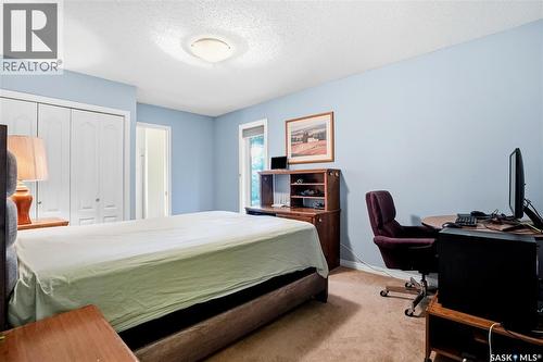 130 Mulcaster Crescent, Saskatoon, SK - Indoor Photo Showing Bedroom