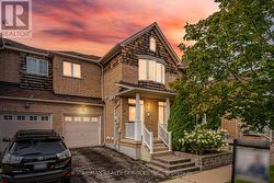 5 WESTHAMPTON WAY Hamilton, ON L8E 6C8