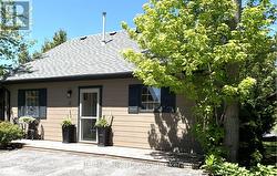 11 CABIN CRESCENT Wasaga Beach, ON L9Z 1X7