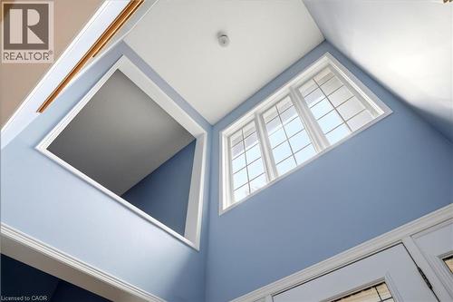 131 Huntingwood Avenue, Hamilton, ON - Indoor Photo Showing Other Room