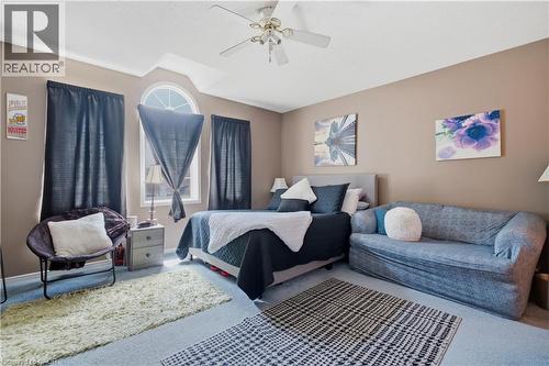 131 Huntingwood Avenue, Hamilton, ON - Indoor Photo Showing Bedroom