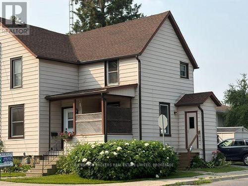 292 WILLIAM STREET N  Gananoque, ON K7G 1S5