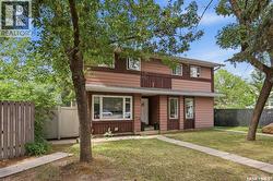 A & B 414 Gardiner PLACE  Saskatoon, SK S7N 2S9