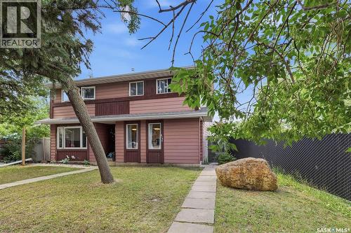A & B 414 Gardiner Place, Saskatoon, SK - Outdoor
